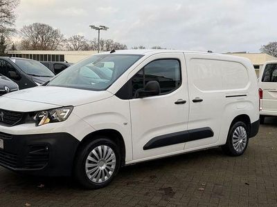Gebraucht Peugeot Partner Premium 102 PS (75 kW) 2020 Weiß Van / Kleinbus