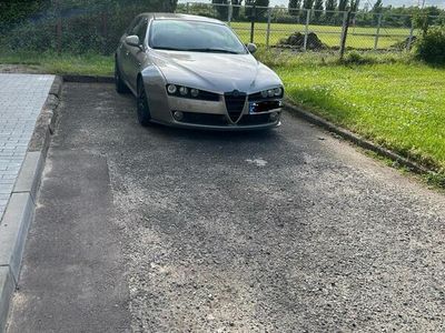 Alfa Romeo 159