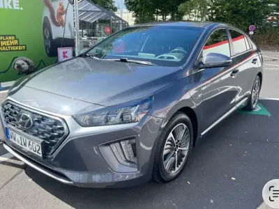 Gebraucht Hyundai Ioniq 141 PS (103 kW) 2021 Silber Kleinwagen