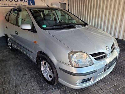 Gebraucht Nissan Almera Tino Acenta+ 116 PS (85 kW) 2005 Silber Van / Kleinbus
