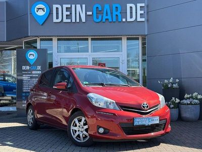 Usado Toyota Yaris Executive 99 HP (72 kW) 2012 Vermelho Citadino