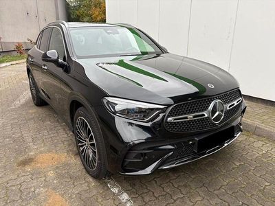 Gebraucht Mercedes GLC300 AMG 269 PS (197 kW) 2024 Schwarz SUV