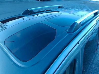 Grau Gebraucht 2010 Peugeot Partner Tepee Family Van / Kleinbus | 5.500 € (Etwas zu teuer)