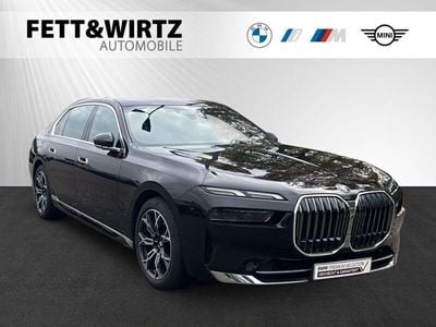 BMW 740