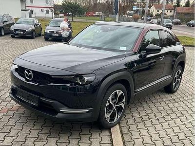 Maroon rouge: 2tone Gebraucht 2024 Mazda MX30 Edition SUV | 26.900 € (Fairer Preis)