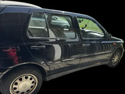 Gebraucht VW Golf III 66 PS (48 kW) 1995 Schwarz Kleinwagen