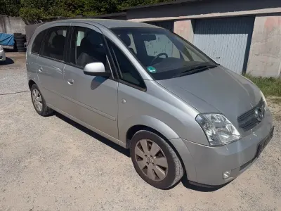 Second-hand Opel Meriva 101 CP (74 kW) 2004 Argintiu Monovolum