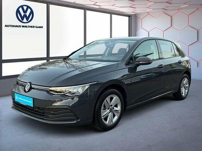Gebraucht VW Golf VIII Life 110 PS (80 kW) 2024 Grau Kleinwagen