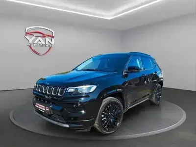 Second-hand Jeep Compass 179 CP (131 kW) 2022 Negru SUV