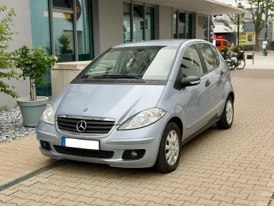 Gebraucht Mercedes A150 90 PS (66 kW) 2007 Silber Kleinwagen