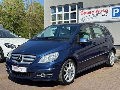 Usata Mercedes B180 Sport 109 CV (80 kW) 2010 Blu Monovolume