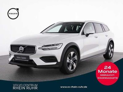 Gebraucht 2023 Volvo V60 CC Kombi | 33.350 € (Guter Preis)