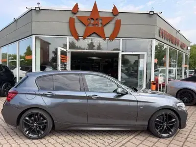 Gebraucht BMW 120 M Sport 190 PS (139 kW) 2016 Mineralgrau Kleinwagen