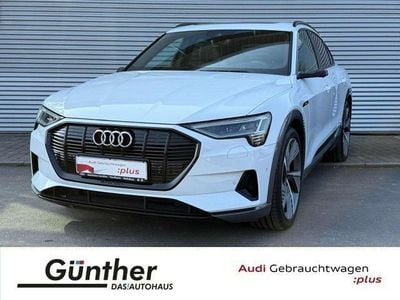 Gebraucht Audi e-tron Advanced Plus 300 kW (408 PS) 2022 Gletscherweiß metallic SUV