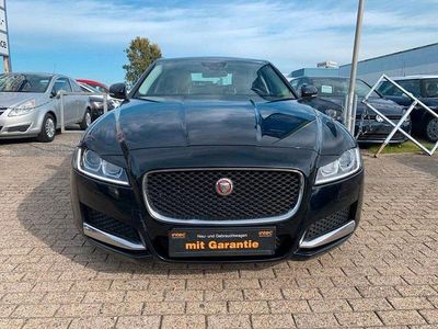 Gebraucht Jaguar XF 179 PS (131 kW) 2016 Schwarz Limousine