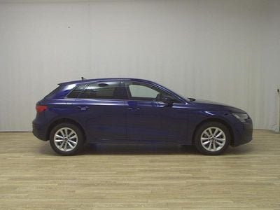 Gebraucht Audi A3 Basis 116 PS (85 kW) 2022 Blau Limousine
