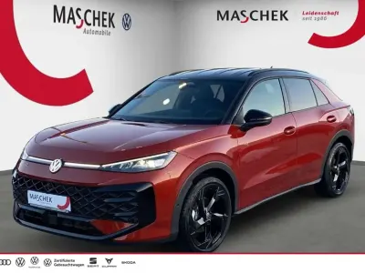 Nowe VW T-Roc Cabriolet R-line 150 KM (110 kW) 2026 Czerwony SUV
