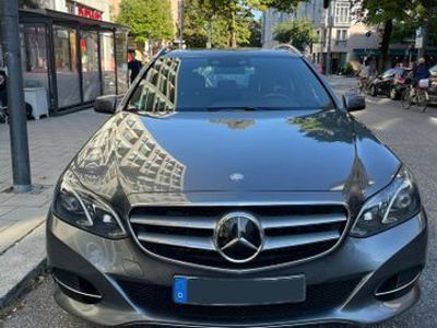 gebraucht Mercedes E220 E220 T BlueTEC BlueEFFICIENCY Edition 9G-TRONIC