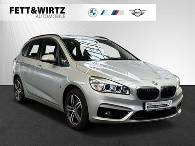 BMW 225