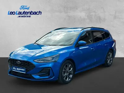 Gebraucht Ford Focus ST-Line 155 PS (114 kW) 2022 Desert island blue Limousine