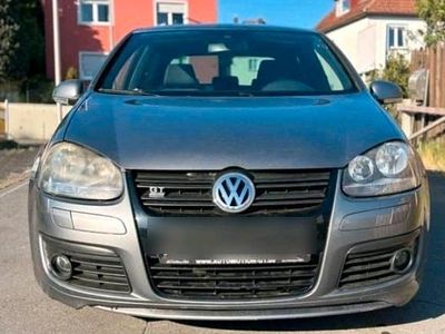 VW Golf V