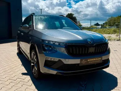 Neu Skoda Kamiq Monte Carlo 116 PS (85 kW) 2025 Grau SUV
