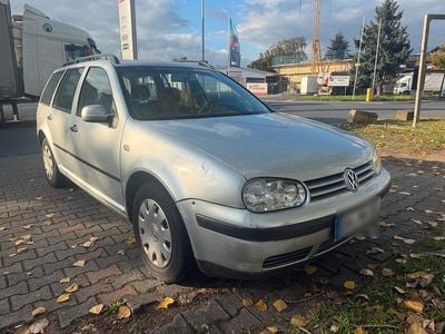 VW Golf IV