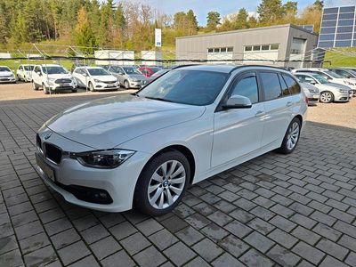 Gebraucht BMW 318 150 PS (110 kW) 2016 Weiß Kombi