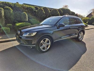 Gebraucht VW Touareg 262 PS (192 kW) 2015 Schwarz SUV