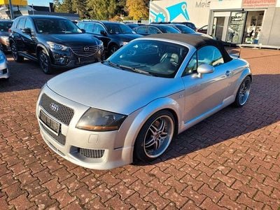 Gebraucht Audi TT Roadster Ambiente 179 PS (131 kW) 2003 Silber Cabrio