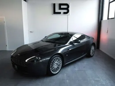 Second-hand Aston Martin V8 426 CP (313 kW) 2010 Gri Coupe