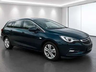Gebraucht Opel Astra Innovation 150 PS (110 kW) 2019 Dunkelgruen (metallic) Kombi