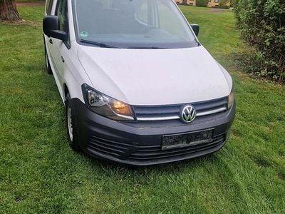 Usata VW Caddy 110 CV (80 kW) 2019 Bianco Monovolume