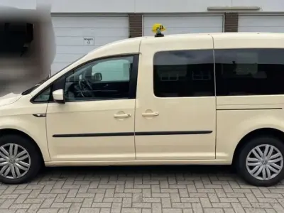 Gebraucht VW Caddy Maxi 102 PS (75 kW) 2019 Beige Van / Kleinbus