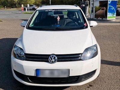 Second-hand VW Golf VII 86 CP (63 kW) 2012 Alb Berlinǎ