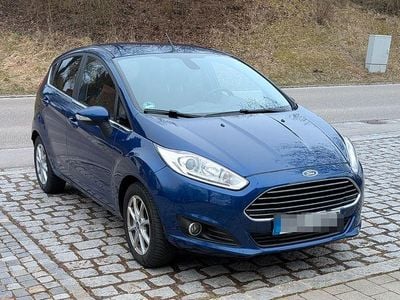 Gebraucht Ford Fiesta Titanium 101 PS (74 kW) 2016 Blau Kleinwagen