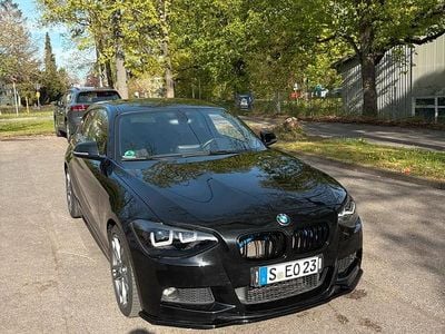 Gebraucht BMW 116 136 PS (100 kW) 2013 Schwarz Kleinwagen