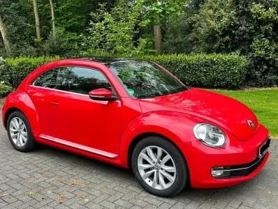 Używany VW Beetle 105 KM (77 kW) 2015 Czerwony Hatchback