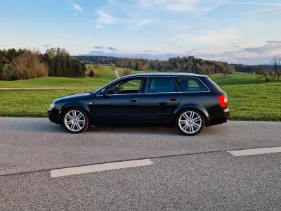 Gebraucht Audi A4 220 PS (161 kW) 2003 Schwarz Kombi