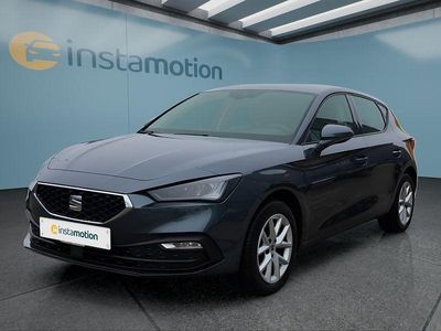 Usata Seat Leon Style 110 CV (80 kW) 2024 Grigio Utilitaria