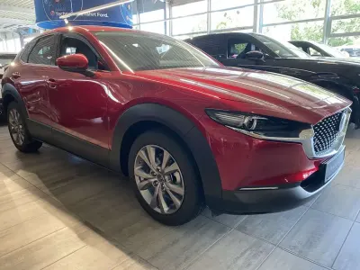 Gebraucht Mazda CX-30 Exclusive-Line 150 PS (110 kW) 2024 Magmarot metallic SUV