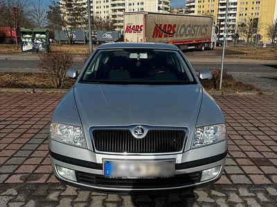 Gebraucht Skoda Octavia 2008 Silber Limousine