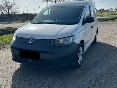 Gebraucht VW Caddy 102 PS (75 kW) 2021 Weiß Van / Kleinbus