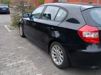 Gebraucht BMW 116 116 PS (85 kW) 2007 Schwarz Kleinwagen