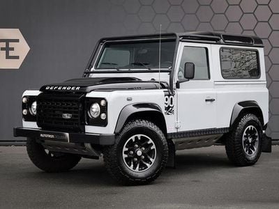 Gebraucht Land Rover Defender Adventure 122 PS (89 kW) 2016 Weiß Kombi