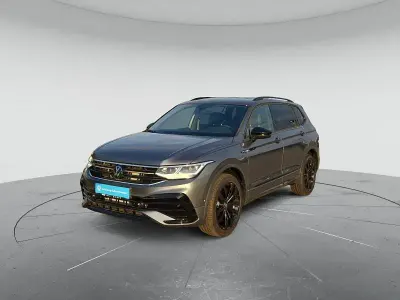 Gebraucht VW Tiguan Allspace R-line 193 PS (141 kW) 2025 Platinum grey metallic SUV