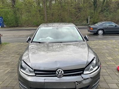 gebraucht VW Golf 1.6 TDI BlueMotion Technology DSG Comfortline