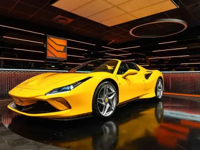 Gebraucht Ferrari F8 721 PS (530 kW) 2022 Gelb Cabrio