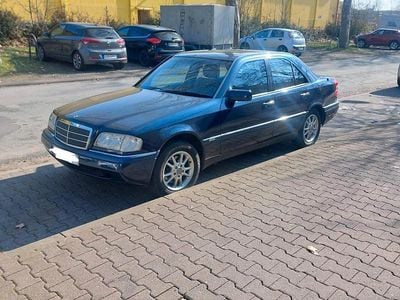 Usata Mercedes C230 Elegance 150 CV (110 kW) 1997 Blu Berlina