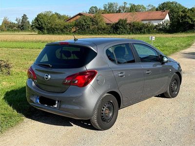 Grau Gebraucht 2016 Opel Corsa drive Limousine | 7.200 € (Fairer Preis)